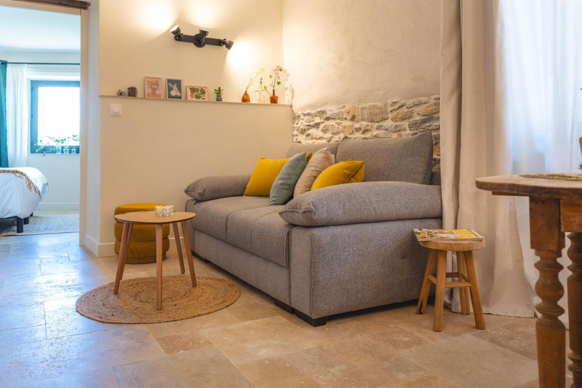 Les Terres Aoyama Hotel Saint Julien Les Rosiers Luaran gambar